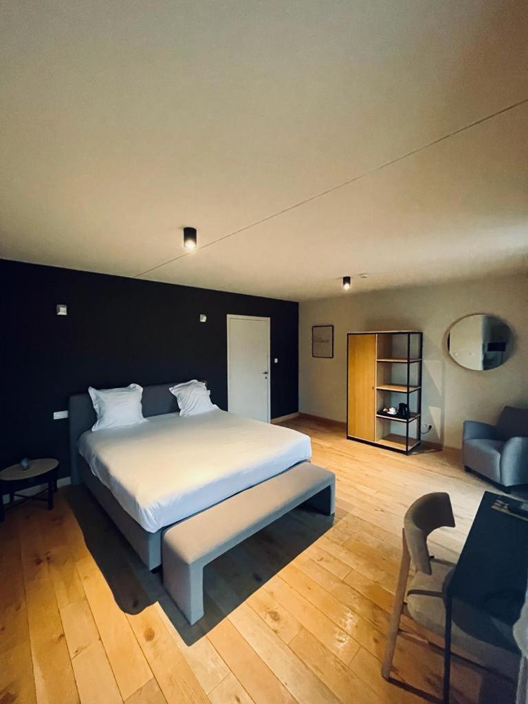 La Merveilleuse By Infiniti Hotel 迪南 外观 照片